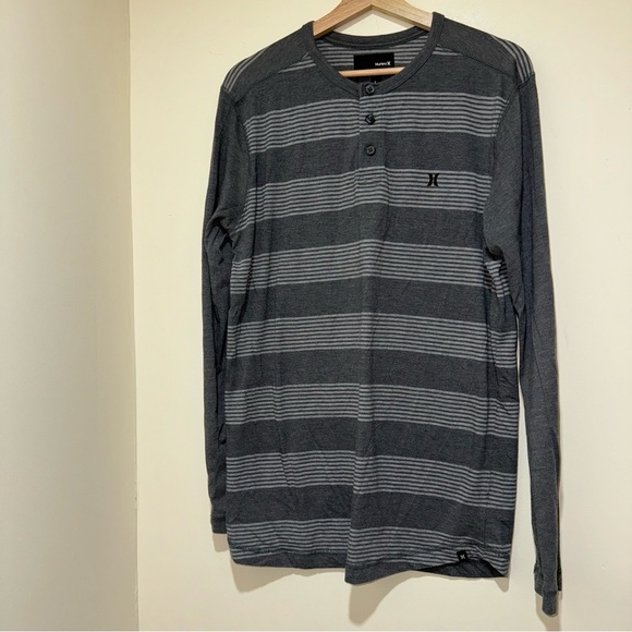 Men’s Hurley Brand Grey Striped Long Sleeve Casual Soft Simple Shirt Size: L - Picture 2 of 16